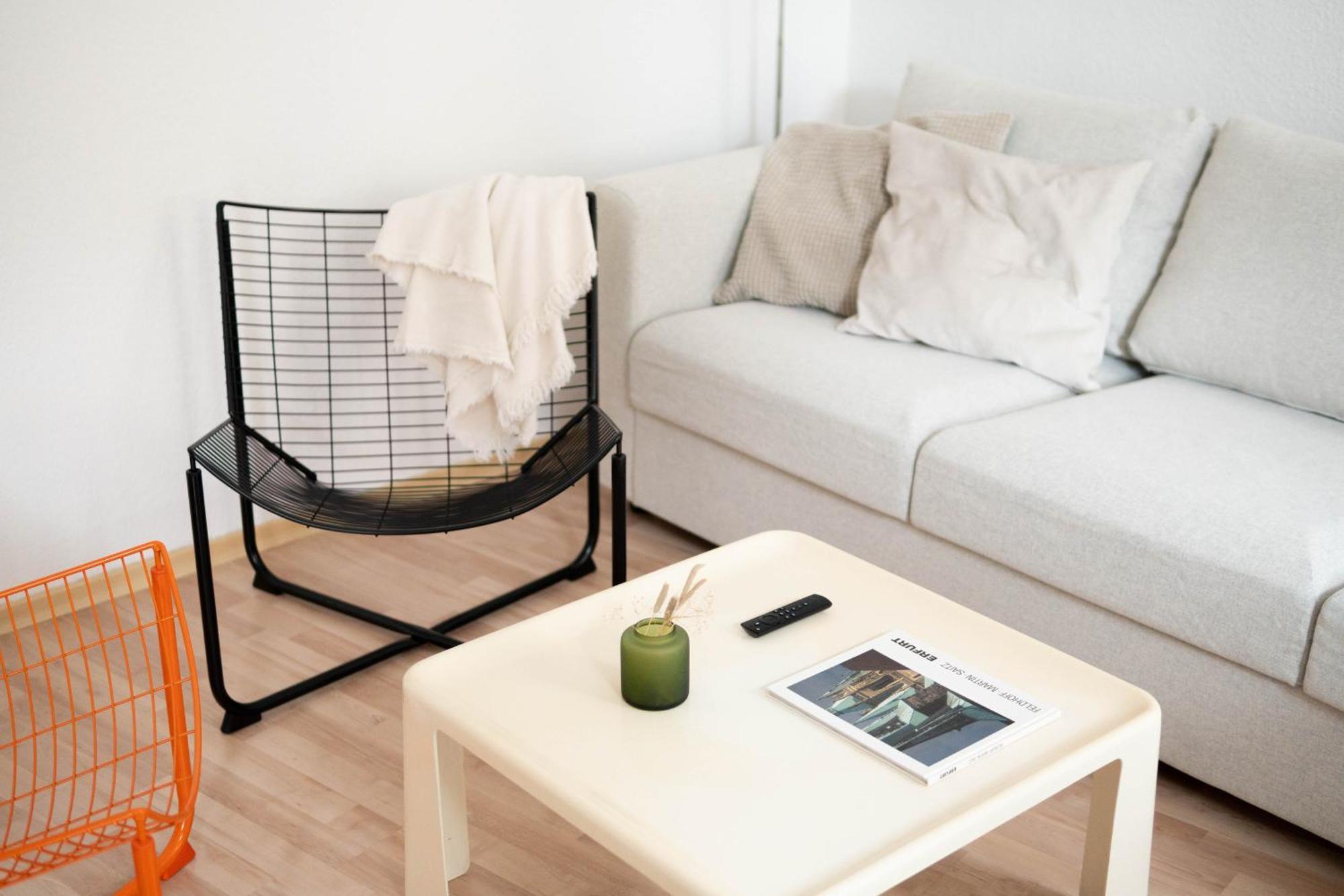 Grosse 3 Zimmer Wohnung Mit Netflix In Zentraler Lage Erfurt Exteriör bild