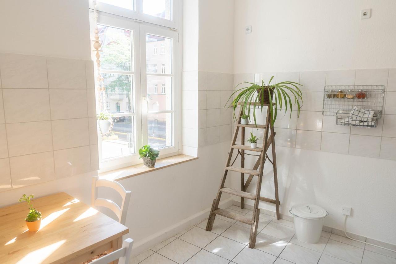 Grosse 3 Zimmer Wohnung Mit Netflix In Zentraler Lage Erfurt Exteriör bild
